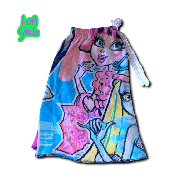 Vintage Monster High Hand Crafted Reworked Terry Cloth Towel Jorts Long Shorts - Picture 4 of 8